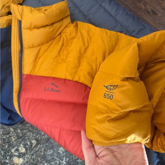 L.L.Bean Women’s down puffer jacket size XL - Picture 7 of 8